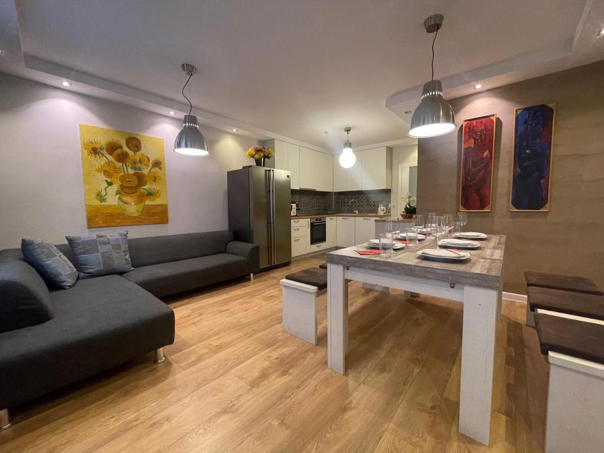 Luxury Apartments In Top City Center Varna 2 מראה חיצוני תמונה