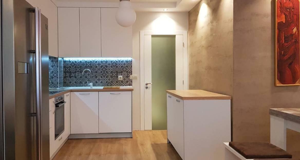 Luxury Apartments In Top City Center Varna 2 מראה חיצוני תמונה